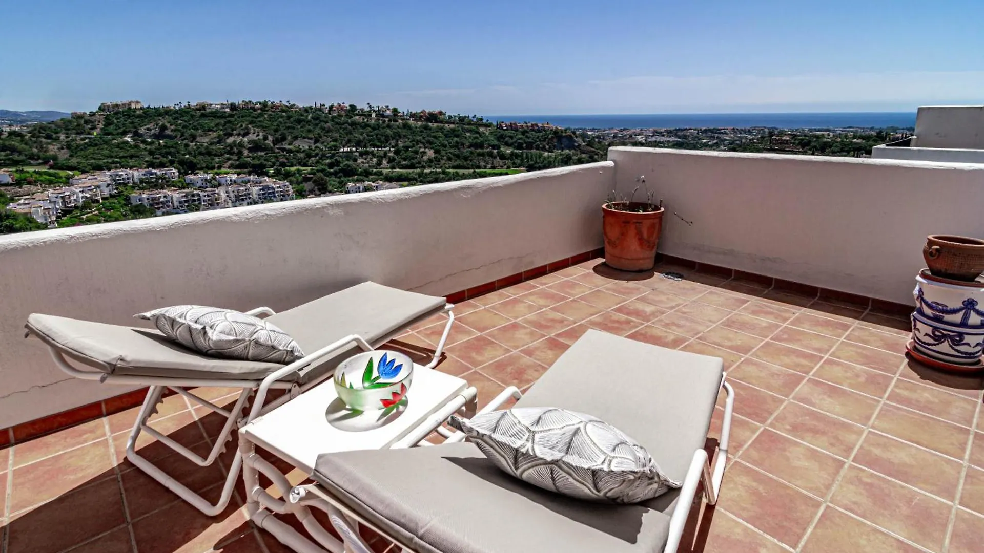 Lag - Spacious Townhouse With Private Jacuzzi And Marbella