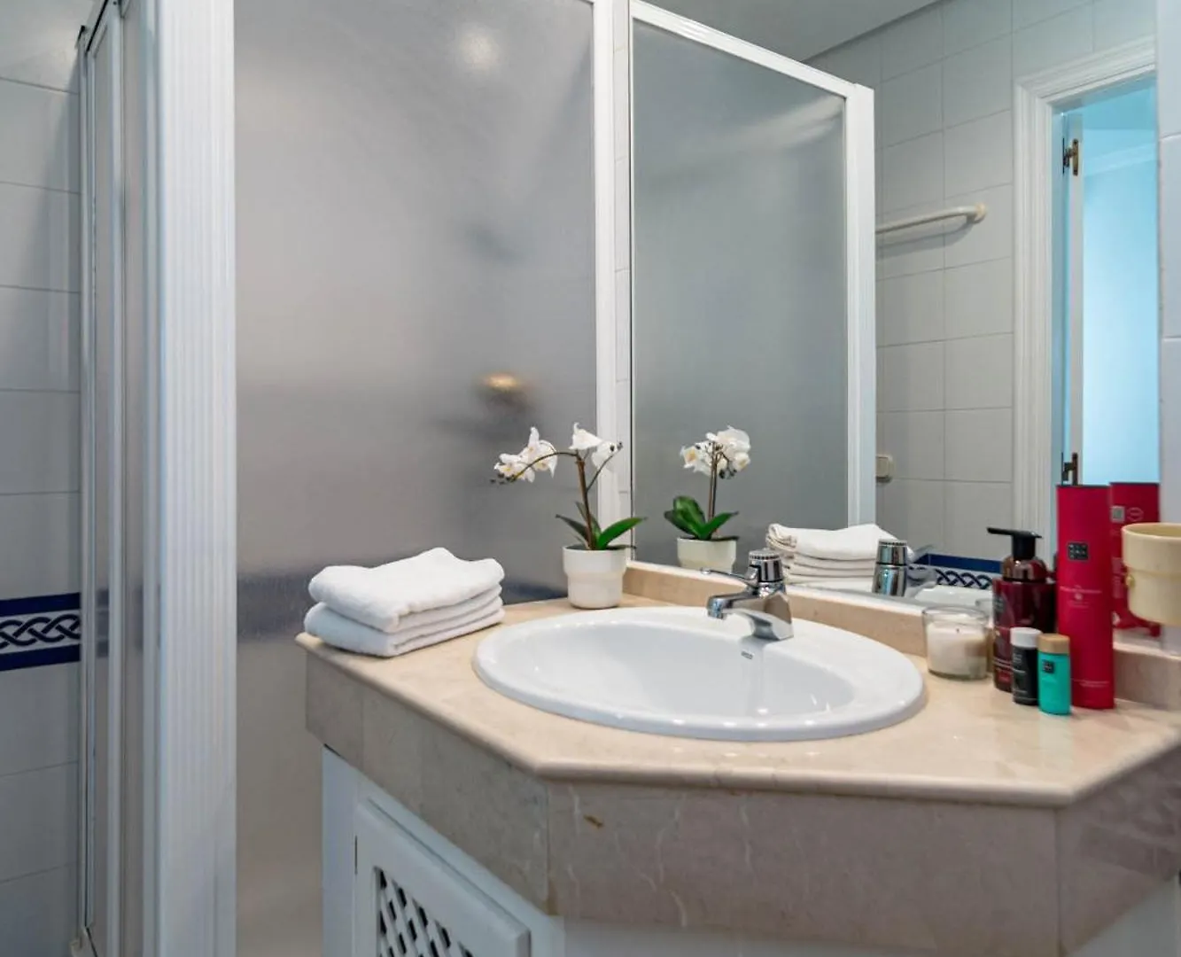 Lag - Spacious Townhouse With Private Jacuzzi And Marbella Holiday home