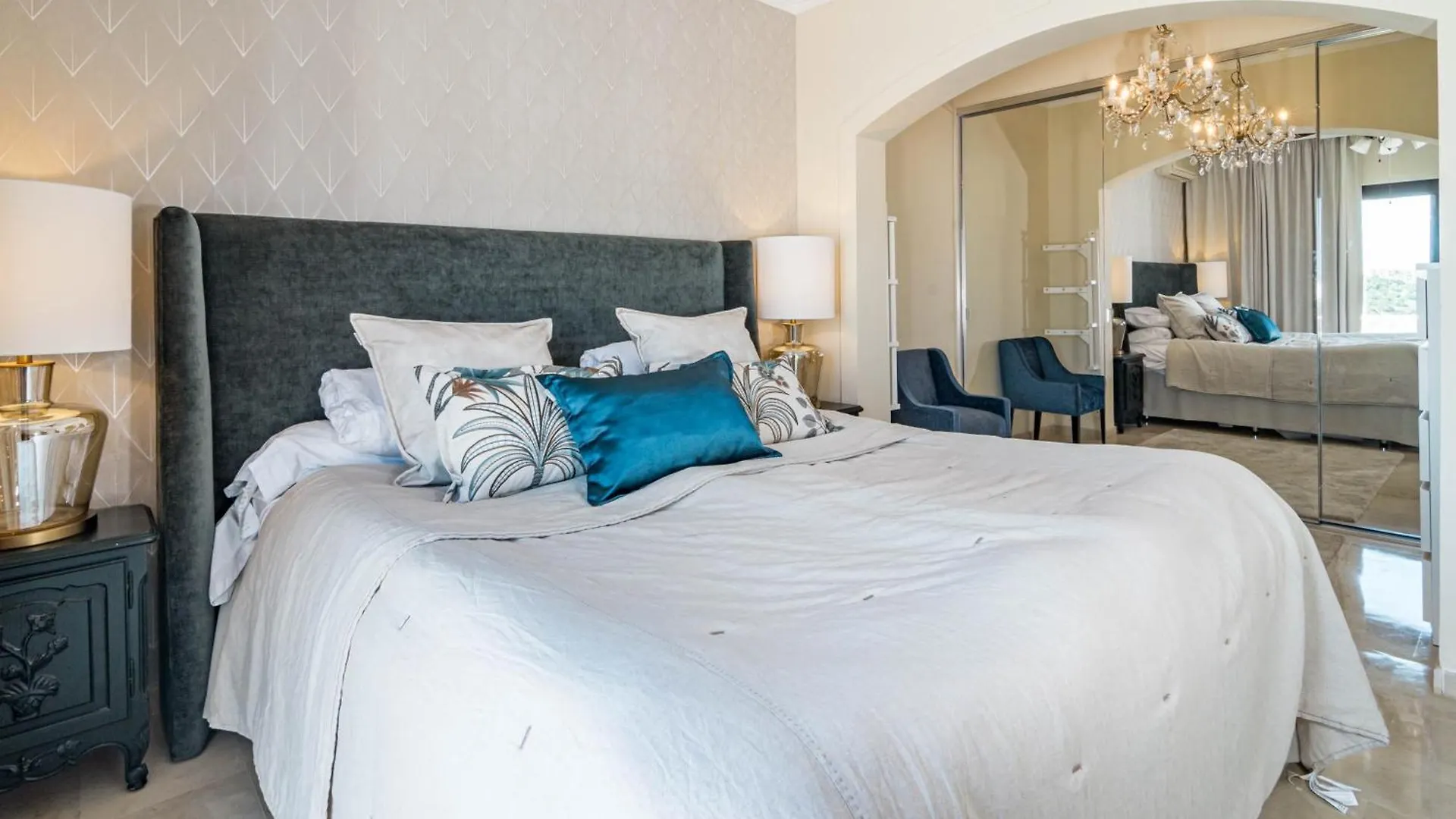 Lag - Spacious Townhouse With Private Jacuzzi And Marbella Holiday home
