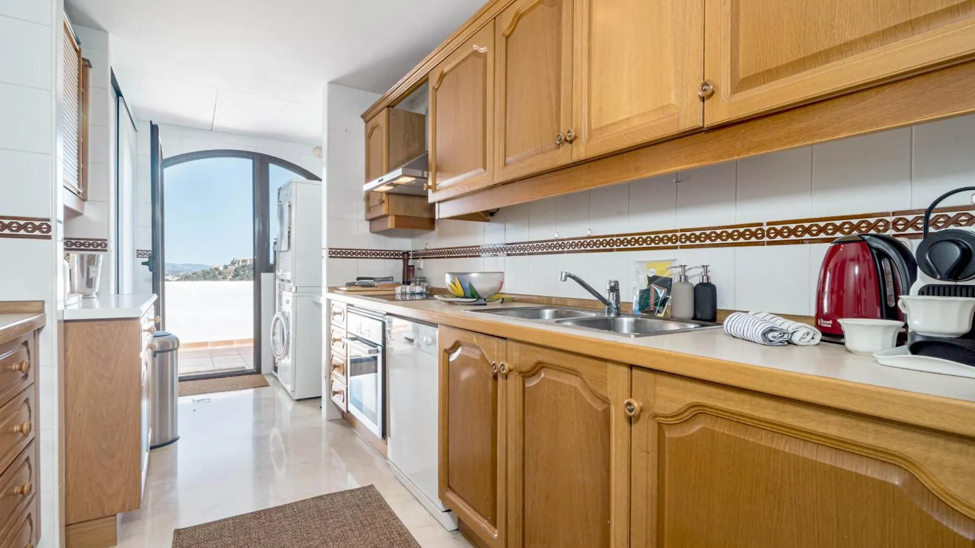 Holiday home Lag - Spacious Townhouse With Private Jacuzzi And Marbella Spain
